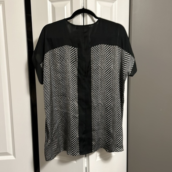 Michael Kors Blouse (sz LG) - Picture 3 of 3